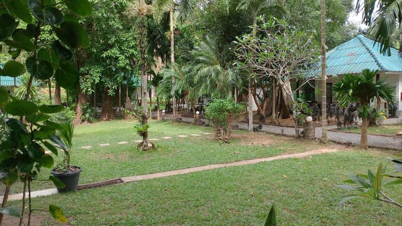 Tropical Paradise Leelawadee Station touristique *